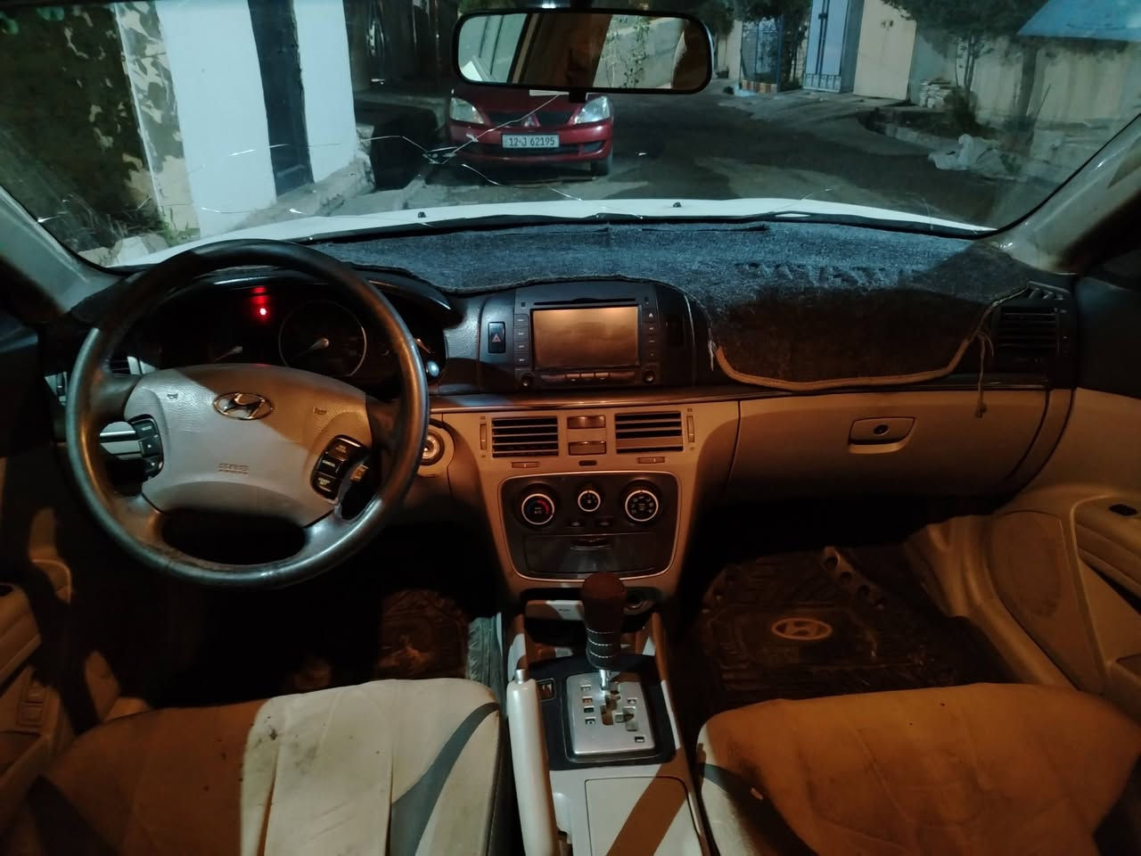 السلام عليكم سياره سوناتا موديل(2008) امريكي
سنويه الى (28)بسمي شرط التحويل 

سياره نظيفه كير محرك باتري جديد 
(السعر 98)
تبريد شغال) 

للستفسار اتصل

(***********)
