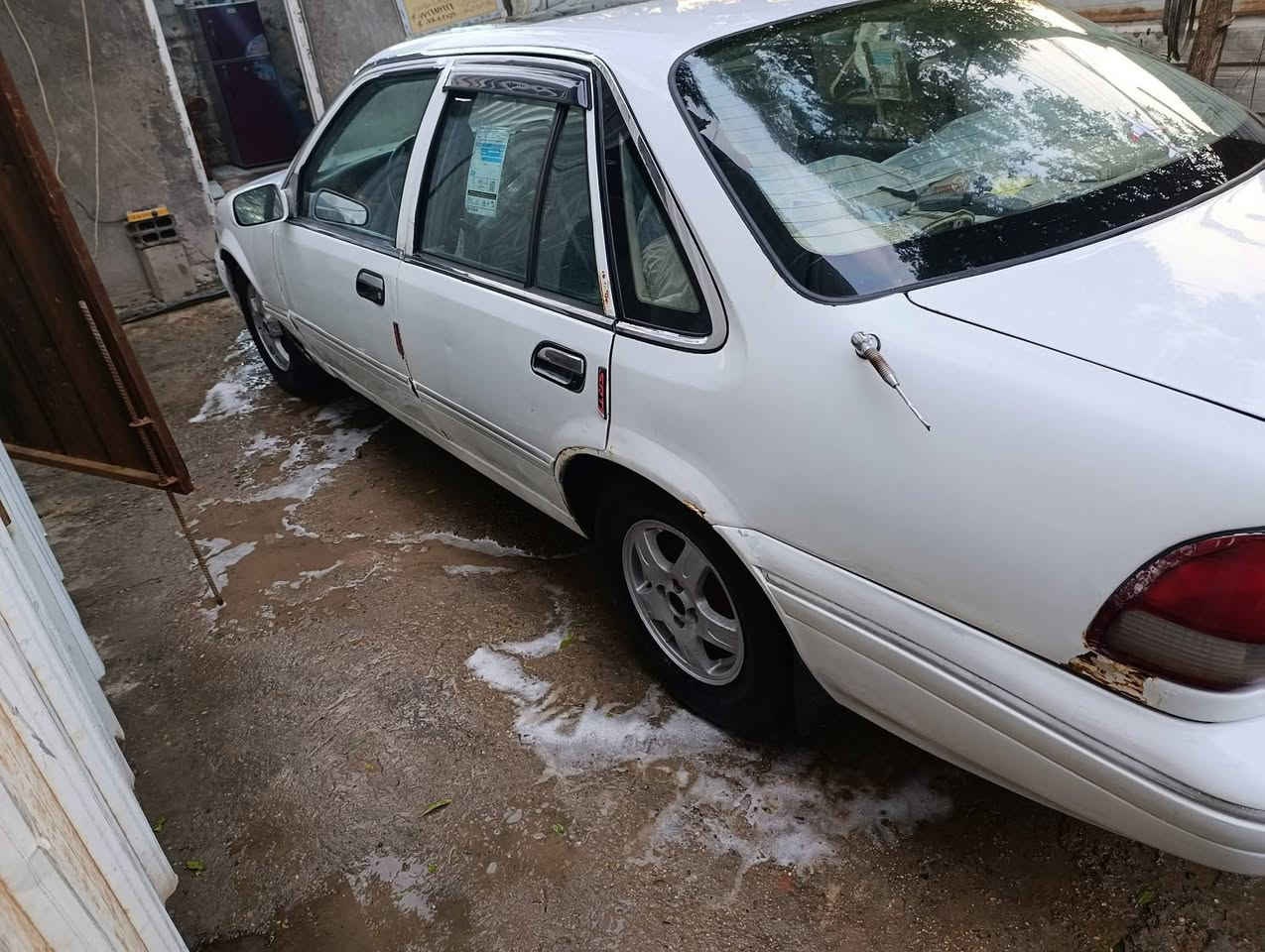 السلام عليكم
برنس موديل 96 جاهزه ومرتبه مال جناي
رقم بابل انكليزي باسمي تحويل ثاني يوم 
تايرات جديد حدايده جديده كشنات جدد دواخل والدشبول كيجات نظيفات كير ومحرك مكفول 
سياره كاعده وجاهزه من اي نقص 
مكاني بابل.      السعر٢٨ مجال للطيبين 
***********
