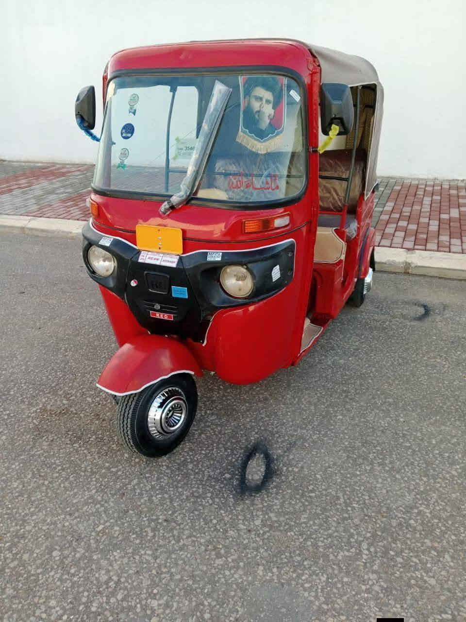 السلام  عليكم تكتك 18 رقم سنويه كربلاء   مصبوغه صبغ درجه اولى  للجماليه  محرك  20  لوك السعر  5000ملاين  وبها مجال العنوان المحموديه  رقم ***********
