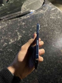 أيفون 13pro mxa للبيع بطاريه75 بلادي جهاز نضيف ومكفول من شخط وتبديل ول...