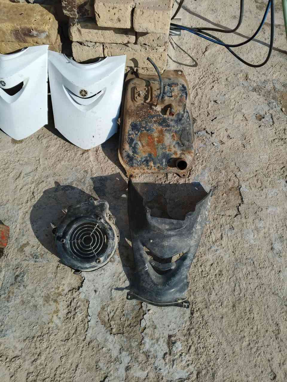 السلام عليكم ورحمة الله وبركاته غراض دراجة سيكنس نثيه ماعدا المحرك للبيع اليريدهن شلعه كلهن يريد مفرد اكو ***********
