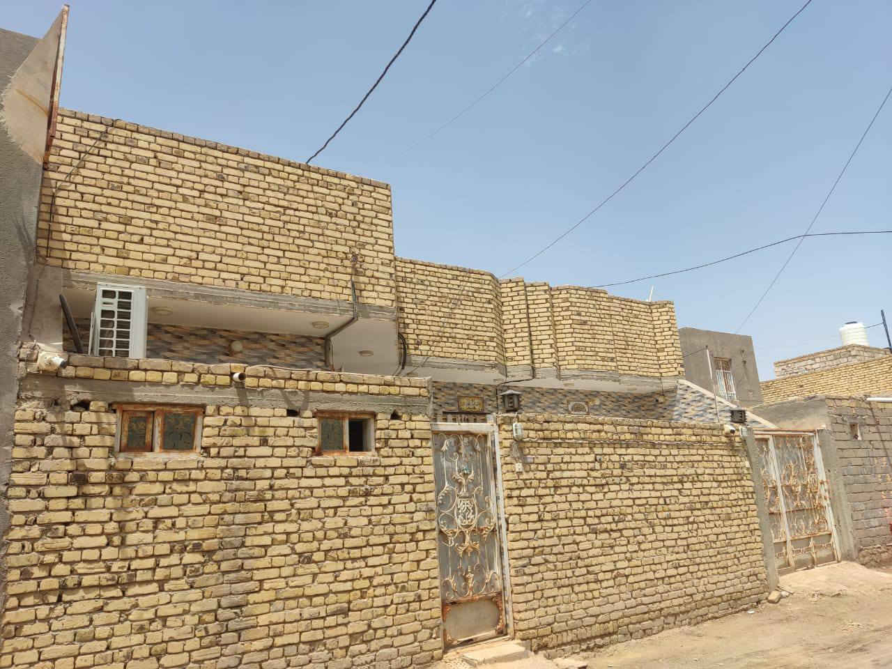 سلاام وعليكم بناء كونكريت مسلح مساحته 200
زراعي مشمول الطابو 
خريطه مهندس 
بناء طابوك السعر 105وبيه مجال المكان ناصريه فضليه وهاذه رقمي ‏‪0787 551 5343‬‏
