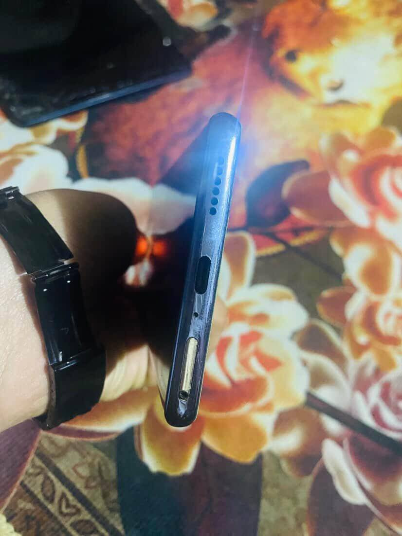 السلام عليكم موبايل تكنو برو بلس 20 موديل 24 موبايل كله شرط ما مبدل بي شي صار له مستخدم اربعه اشهر. سعر 150 بي مجال ذاكره 256 رام 8 +8 مراوس ايفون 🔺


**إذا كنت صاحب هذا الإعلان وتريد حذفه لأي سبب، رجاءا أرسل رسالة إلى الدعم الفني**