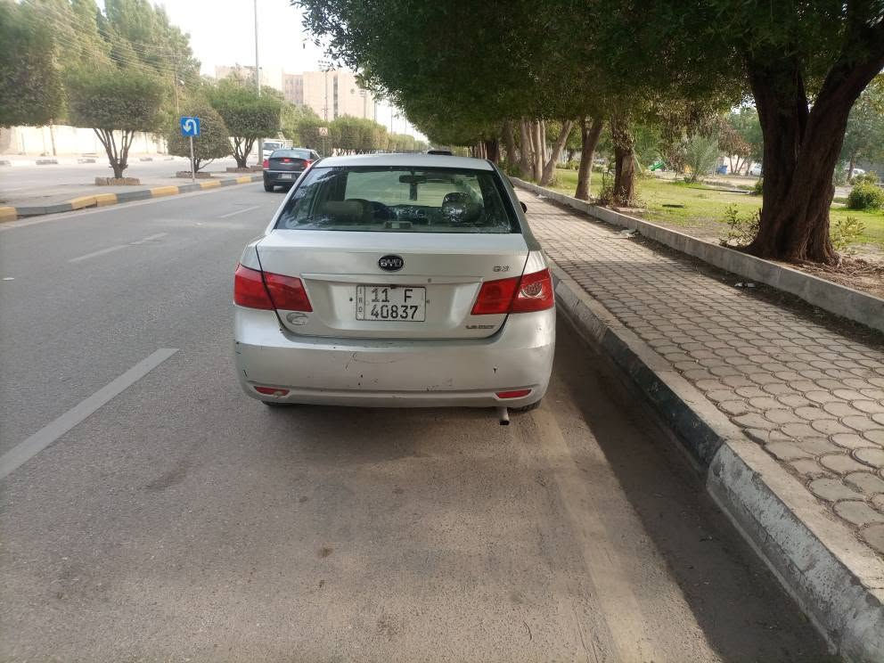 للبيع | BYD G3 موديل 2012
‏رقم  بغداد
‏موقع السيارة: كربلاء
‏التبريد: لا يعمل
‏توجد أماكن صبغ في السيارة
‏السنوية: نافذة من شهر   4
‏السعر : 40 وبيه مجال كربلاء, العراق


**إذا كنت صاحب هذا الإعلان وتريد حذفه لأي سبب، رجاءا أرسل رسالة إلى الدعم الفني**