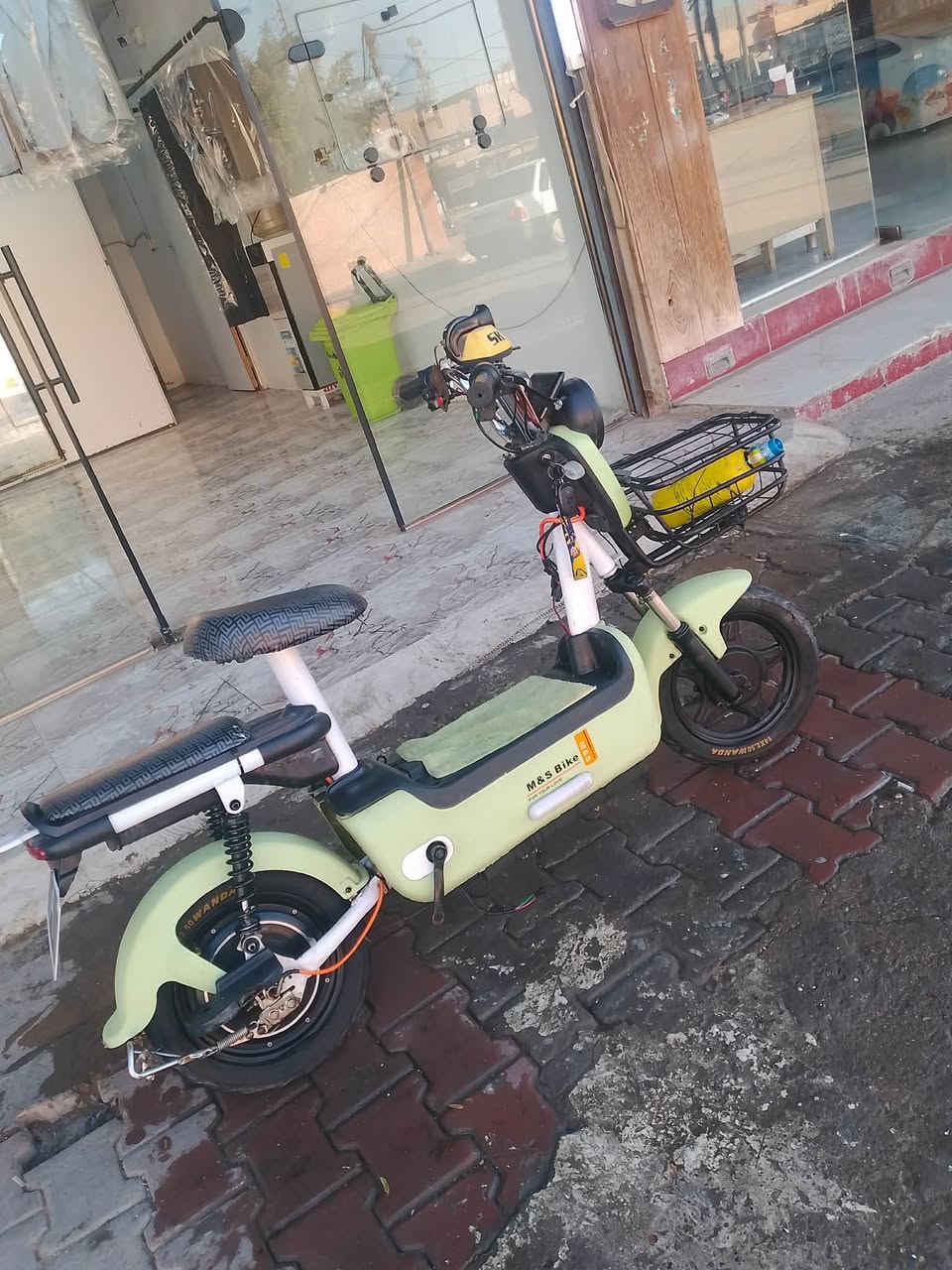 سلام عليكم ماطور شحن للبيع السعر عل خاص


**إذا كنت صاحب هذا الإعلان وتريد حذفه لأي سبب، رجاءا أرسل رسالة إلى الدعم الفني**