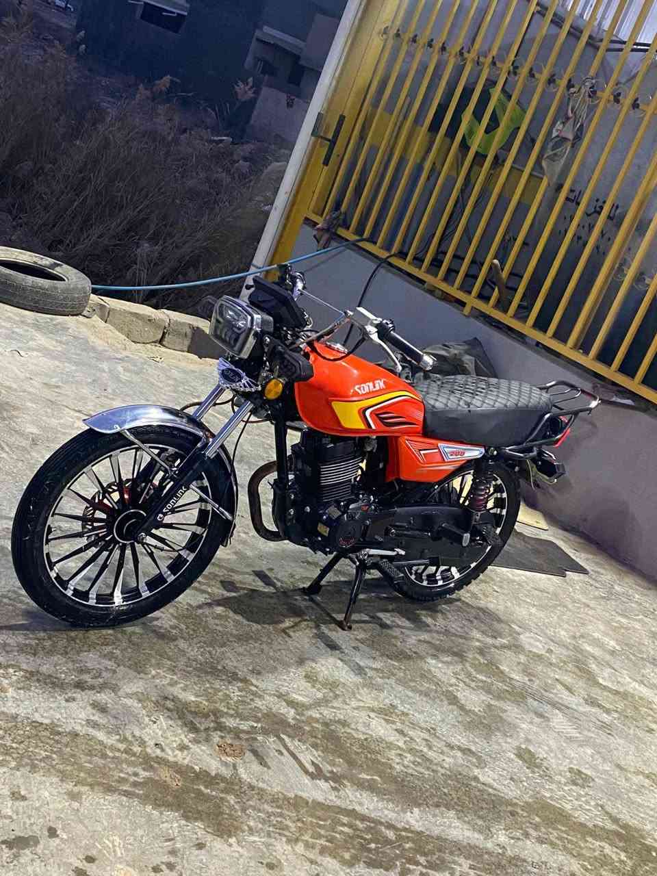 دراجه سيفان موديل 2025دراجه مكينه ضاغطه وزنجيل مكفوله اي نقص مابيها الاستفسار تصل على الرقم (***********)سعرها 760وبيها مجال مكاني قضاء الخالص ناحية هبهب
