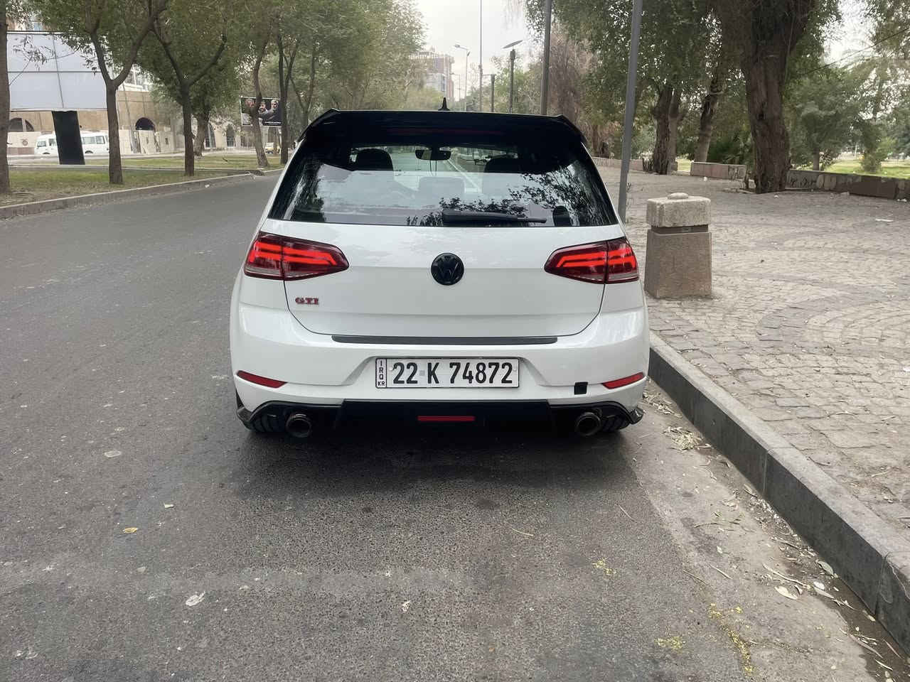 السلام عليكم بيع او مراوس 
كولف GTI كير عادي 🚀
موديل 21 
مكينة 2000 تيربو 
بدون صبغ 
السيارة فول مواصفات
كشنات جلد تدفئة 
بصمة 
سلايد روف 
عليها برمجة
طلقات بوب كورن 
السعر 160$
للاستفسار *********** اتصال او واتس اب
