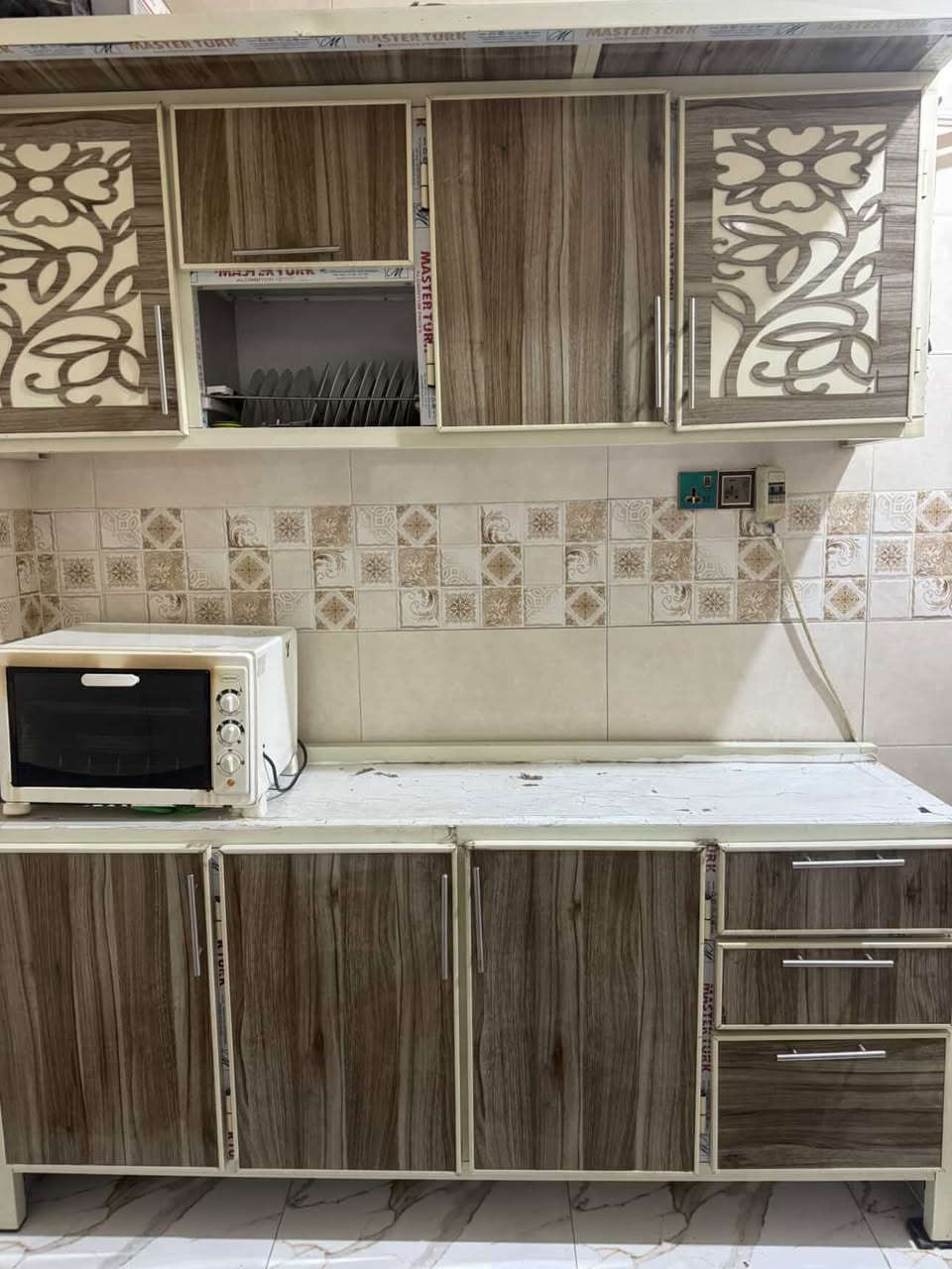 الكاونتر مترتين والسنك متر 
ماخذته ٤٠٠ورايدته ب ٣٥٠ وبي مجال

عنوان ابي الخصيب بهادريه


**إذا كنت صاحب هذا الإعلان وتريد حذفه لأي سبب، رجاءا أرسل رسالة إلى الدعم الفني**