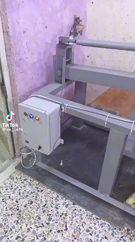 السلام عليكم موجود مدكوكة توصيل لجميع الاسواق والماركتات مدكوكة جاون درجة اولئ سمسم ومكسرات وتمر شغل درجة اولئ يوصل علبة نص كيلو تعبة وستيكر باركود وصلاحية الانتاج وسعر خاص لاهل الجملة للحجز مراسلة اوالاتصال***********
