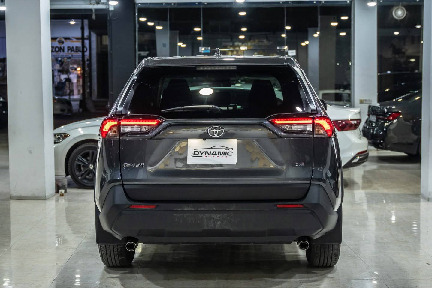 2024 TOYOTA RAV4, LE

موديل: 2024
‎عدد الأميال :9,500ميل
وارد : امريكي
الون : نفطي 
الون داخل ؛ اسود 
  ‎محرك :  4 سلندر
‎مواصفات/ LE
‎صبغ : 1 قطعة بدون داخل
‎ارباك :  كل سليم
سيارة رقم كاتي بشرت ترقيم كل محافضات اقليم
مكان اربيل قريب شارع شورش معرض دايناميك موتورز 
من 10 صباح الي 10 ليل مفتوع
من المعلومات سعر  الرجاء التصل علي وتس اب

                                                                                             ***********

** *** *** *** *** *** *** *** أربيل, العراق
