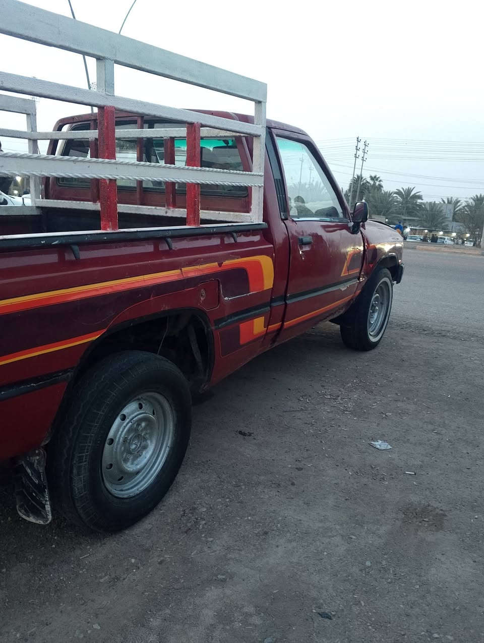 سلام عليكم بيكم 1984مشروع وطي كهربائيات  سلف كابريتة مكينة اوكير كله نضيفة رقم دولي مكاني ديالى ناحية العبارة ***********
