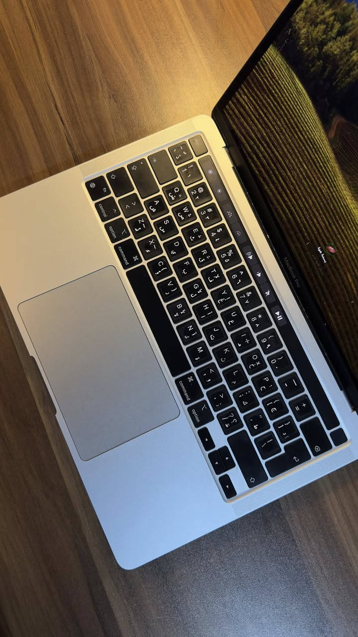 Macbook pro  m1 2020
https://t.me/Appllle_Product

13,6 inch
Ram 8 
Hard 256 
لون سلفر ،،باتري 87‎%‎✅
يلمع لمع🫰💙
بدون ملحقات 

للطلب والأستفسار ارسال رسالة 

قناه التلي 
https://t.me/Appllle_Product

تيك توك
www.tiktok.com/@wolf.wiq
انستا
https://www.instagram.com/wolf.wiq/profilecard/?igsh=MXdpZG5maTQ5N3p1ZA==


**إذا كنت صاحب هذا الإعلان وتريد حذفه لأي سبب، رجاءا أرسل رسالة إلى الدعم الفني**