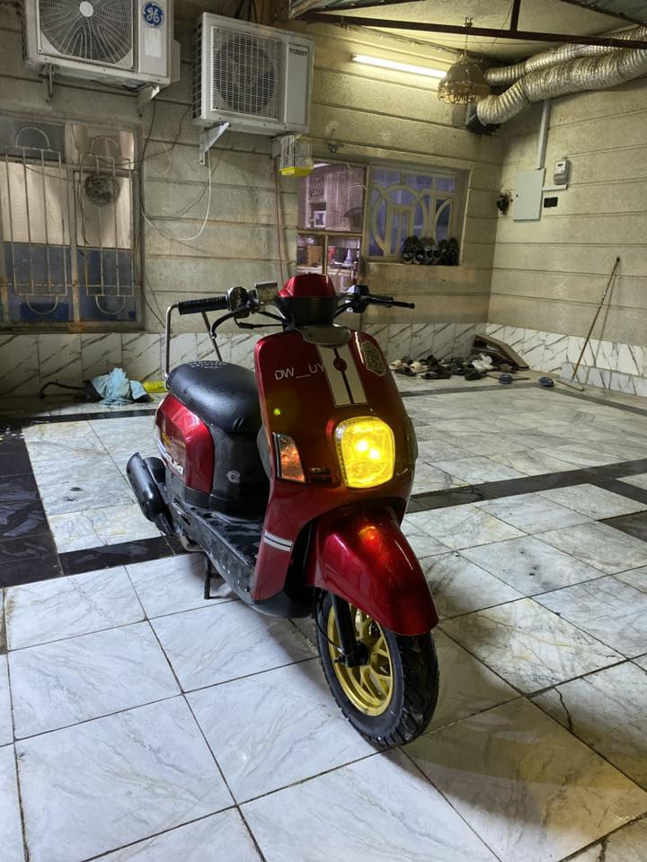 دراجه ماكس بوليسي كفاله عامه دراجه كابريتر بلاديه 49 مامفتوحه الدراجه بس بيهه نقوصات خفيفه يرادله اشاير بس الوره مابيهن وقبق بانزين مابيهه فقط هذن والباقي كفاله كفرات مختومه كيج بانزين شغال كيج سرعه شغال الباقي كله كفاله عامه شلعه ومعدله فول سعرهه 725 وبيهه مجال قليل حك الجيه مكاني بصره رقمي ***********
