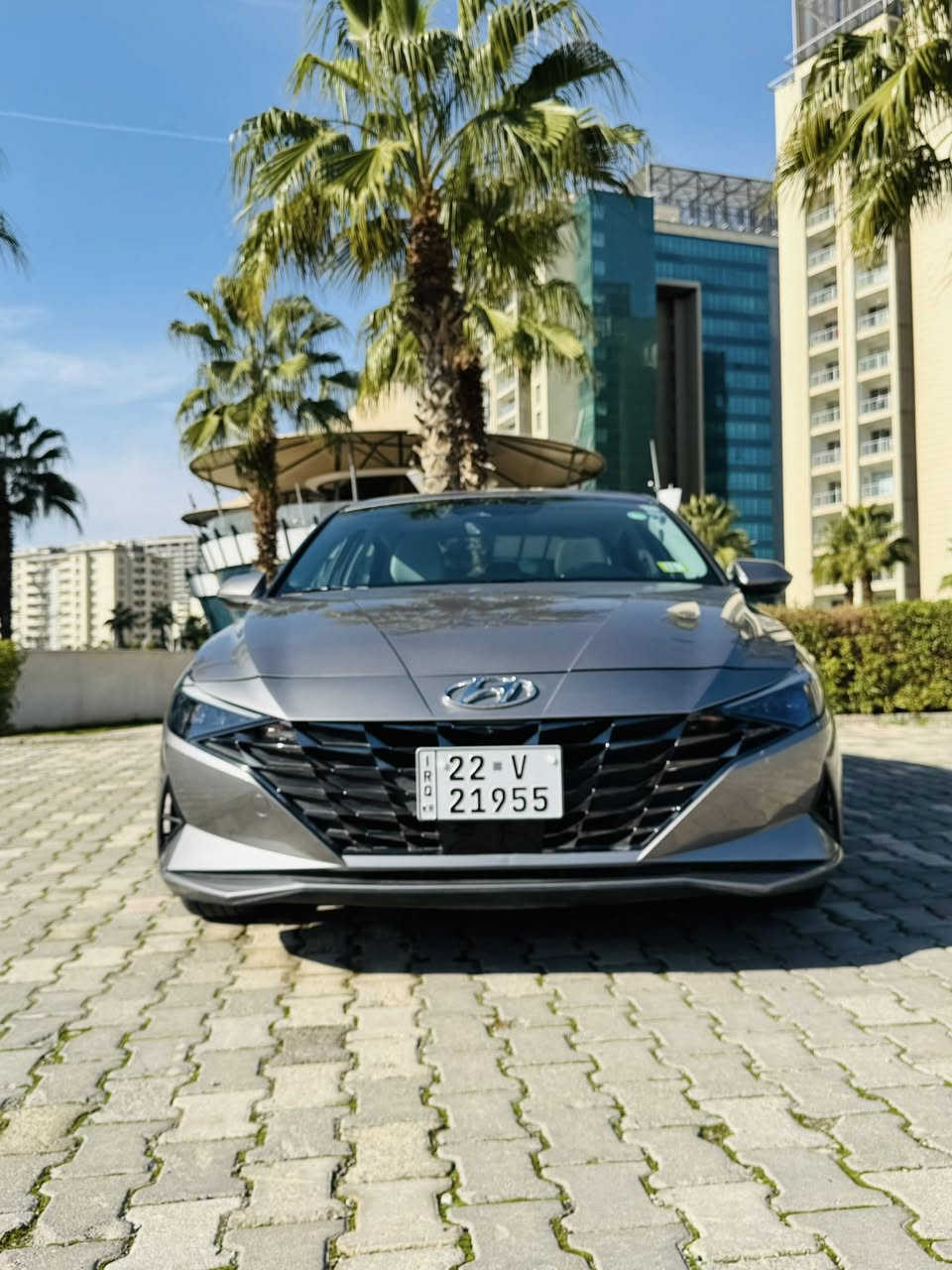 هيوندا النترا2023 ( لـيمـتد هايبرد)
سعر 172$بيها مجال

فول فول مواصفات لمتد فول 1/1 للاخير

دخول جديد رقم أربيل باسمي

حادثهة جاملغ جهة عكس سايق  ويا ربع الباب  صبغ بدون ايرباك بدون دواخل

ماشيه 18 الف ميل 

شاشه متصله

كيجات دجتل 

اناره داخليه بالدشبول بلادي

بصمه تشغيل + تشغيل عن بعد + بصمه ابواب

فتحه سلايد 

لدات امامي خلفي

زنون بلادي

داخل جلد تدفئه 

رادارت امامي وخلفي وجانبي

حساس خلفي 

كرسي كهرباء كامل خزن

تحديد مسار 

اوتو هولد

هاند بريك بصمه

انظمه قياده 

شاحنه لاسلكي 

سستم صوت  bose

اشاير مري

ويل 17 كروم

دخول ذكي وترحيب

وجنطه ذكيه تفتح عند الاقتراب

وبعد بيها مواصفات 

رقم شاصي

KMHLN4AJ6PU090234

للاستفسار

***********

مكان سيارة اربيل
