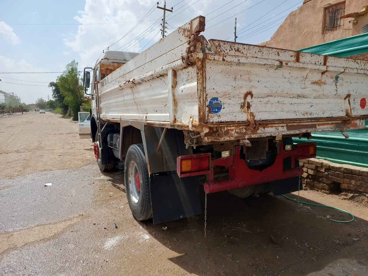 مكينه 28محسن ستندر اكسل جي اف 
 تخم تاير كير 6وشلعه رقم انكليزي الانبار 
 سنويه صاقطه صار شهرين سياره جاهزه من كلشي 
موديل 88 الاستفسار *********** مكان ذي قار شطره
