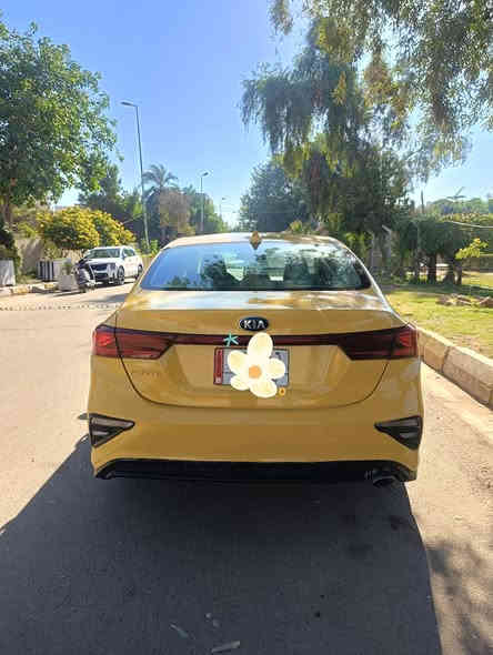 مرحبا ..
فورتي 2019 ماشية 122 بأسمي والهيئة مصفرة لحد شهر الـ 12 بدون ايرباك  مكانها بغداد ..
حادثها من امريكا قبق جنطة وهنا ببغداد بأيدي صار بيها حادث موضح بالصورة 👇
السيارة مبدل بيها جاملغ ايسر  + تعمير ربع البنيد وباب السائق والي خلفة (من الكنر وفوك) 
 + التكمة للنص والجاملغ الخلفي نصة
السيارة صبغتها جديدة ومعمرة وجاهزة درهم واحد مينذب عليها من كل النواحي
 (احتمال تحتاج بولش بيها بوخة صبغ وممبينة) ..
بيها منظومة غاز  مبدل نوزلات وفلاتر الغاز قبل كم يوم 
مدوشمة كشنات وارضية 
سعرها 135 
الي تعجبة وتناسبة يتفضل يراسلني او يتصل ***********  
والي متعجبة اتمنى من الله يرزقة بأحسن منها وبسعر أقل وميكسر بحلالي .

السيارة تفيد الجناي مو البياع شراي على باب الله .
تحياتي 🤍
