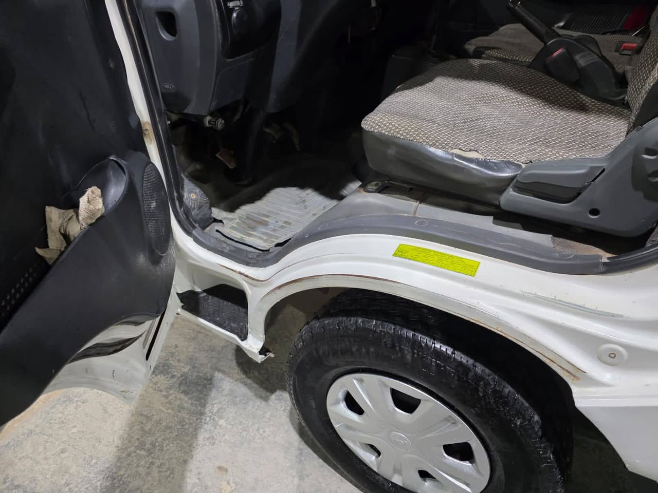 كيا للبيع 2009 دبل مكفوله كفاله عامه من كلشي محرك 2700 مفتوح بلادي تخم تايرات حداديه جديده رقم قادسيه مجدد ال28 سياره شرط السونار شرط ***********
