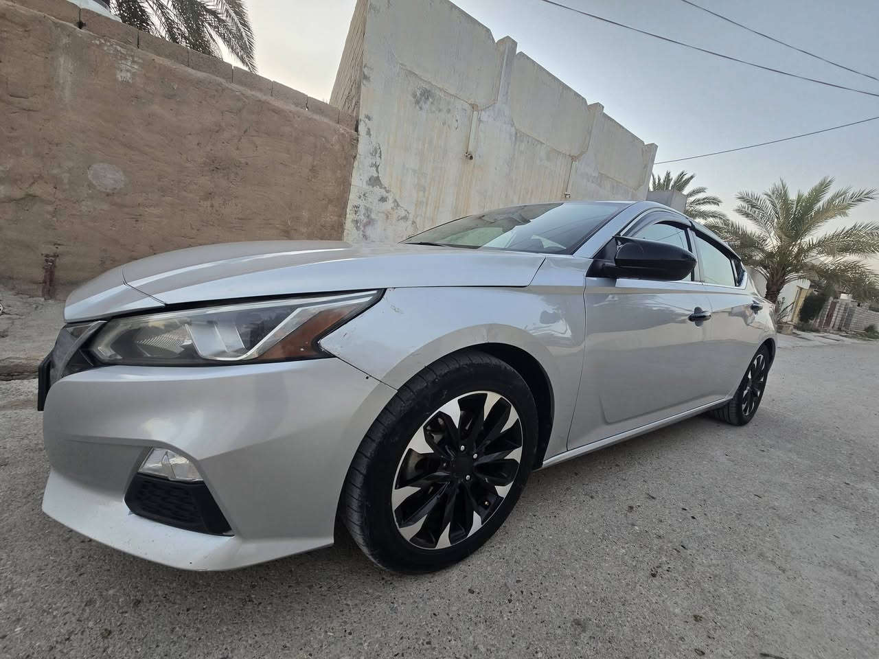 التيما 2021 SR فوول السياره بيها بنيد صبغ و شبر ب جاملغ الخلفي بدون داخل بدون ايرباك جديده ب معنى الكلمه ماشيه  71 فقط رقم اربيل سنويه هزه رقم كله جديد ب اسمي السعر 148
رقمي  ***********
