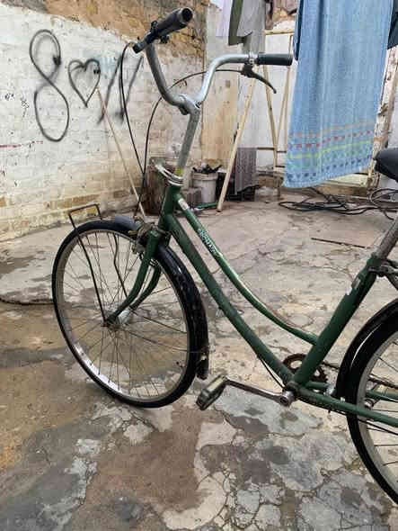 السلام عليكم
باسكل ياباني للبيع
حجم 26
طاقة 
مآبي نقص
نظيف مثل بالصور واحسن 
السعر 50
العنوان الرمادي حي البكر قرب النادي الملكي 
للاستفسار اتصل ***********
