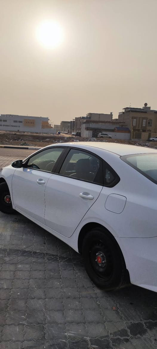 سيراتو 23 محرك 2000 كفاله عامه البصره ***********
