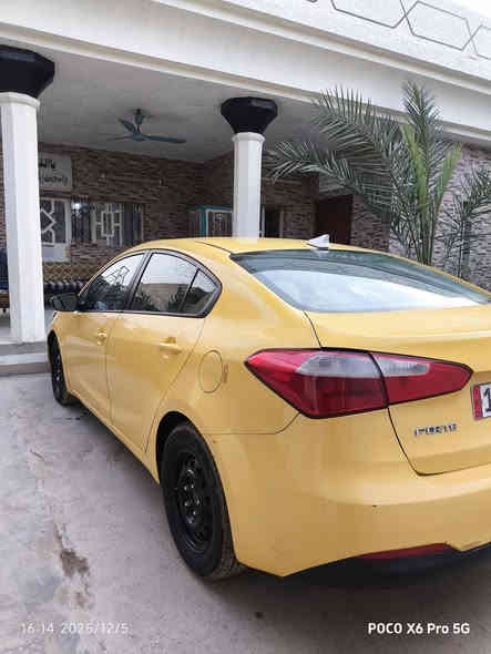 كيا فورتي موديل 2015 حادث امريكه بس الدعاميه الاماميه بدون ايرباكات و بل عراق حادثهه ضربه بل حوض و مسحوب بدون معجون مواصفات عاديه السياره مكفوله عده الحادث الي بل عراق رقم انكليزي بسمي تحويل ثاني يوم السعر 110 و بيهه مجال بسيط
***********
