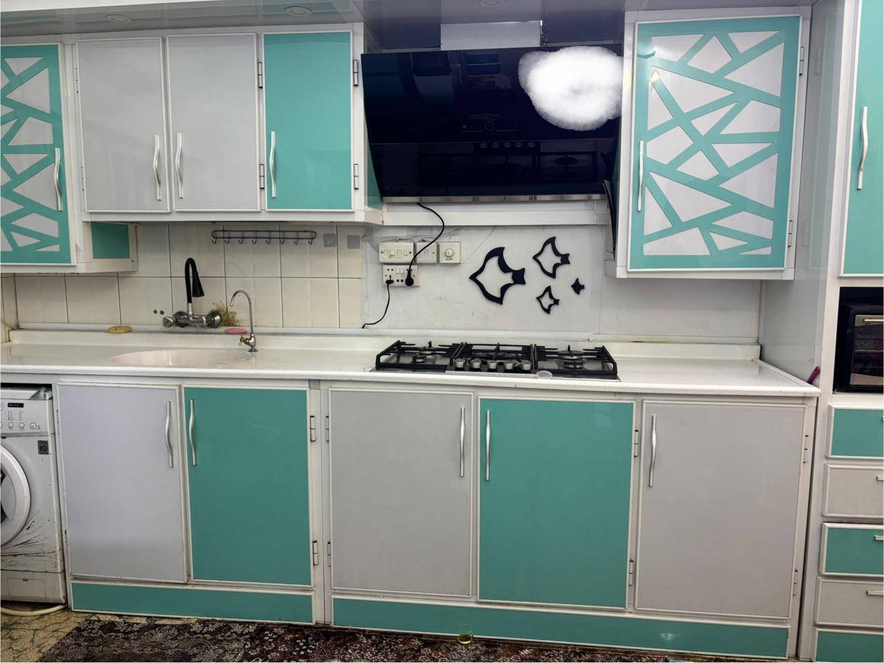 كاونتر المنيوم للبيع نضيف جدا مكانه بغداد/ القادسيه 
3،متر و25سم  بدون الطباخ والمرشحه 
للاستفسار الاتصال علرقم ***********📞
