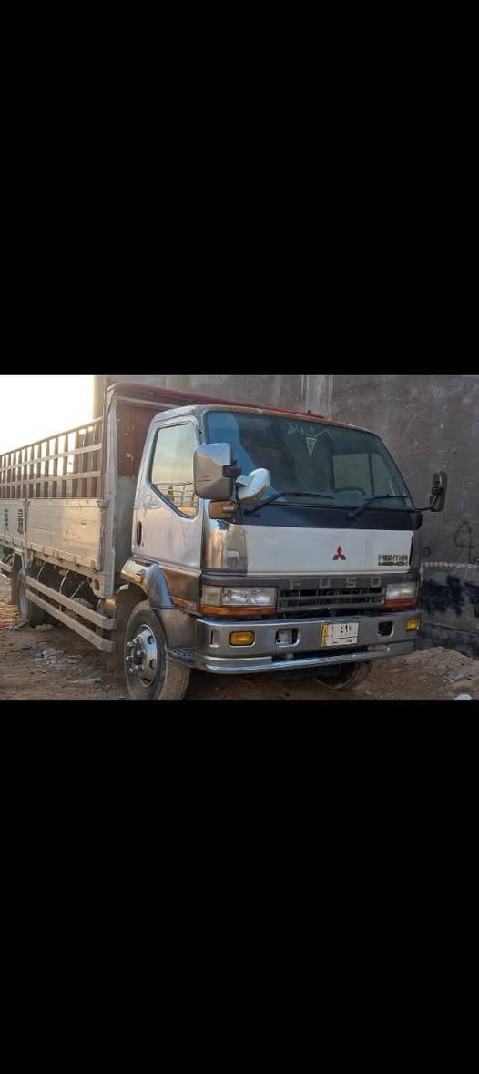 فوصه بزون سته متر محرك 16عادي بريك هوه سياره جاهزه  رقم بغداد السعر 120بيه مجال *********** مكاني البصره
