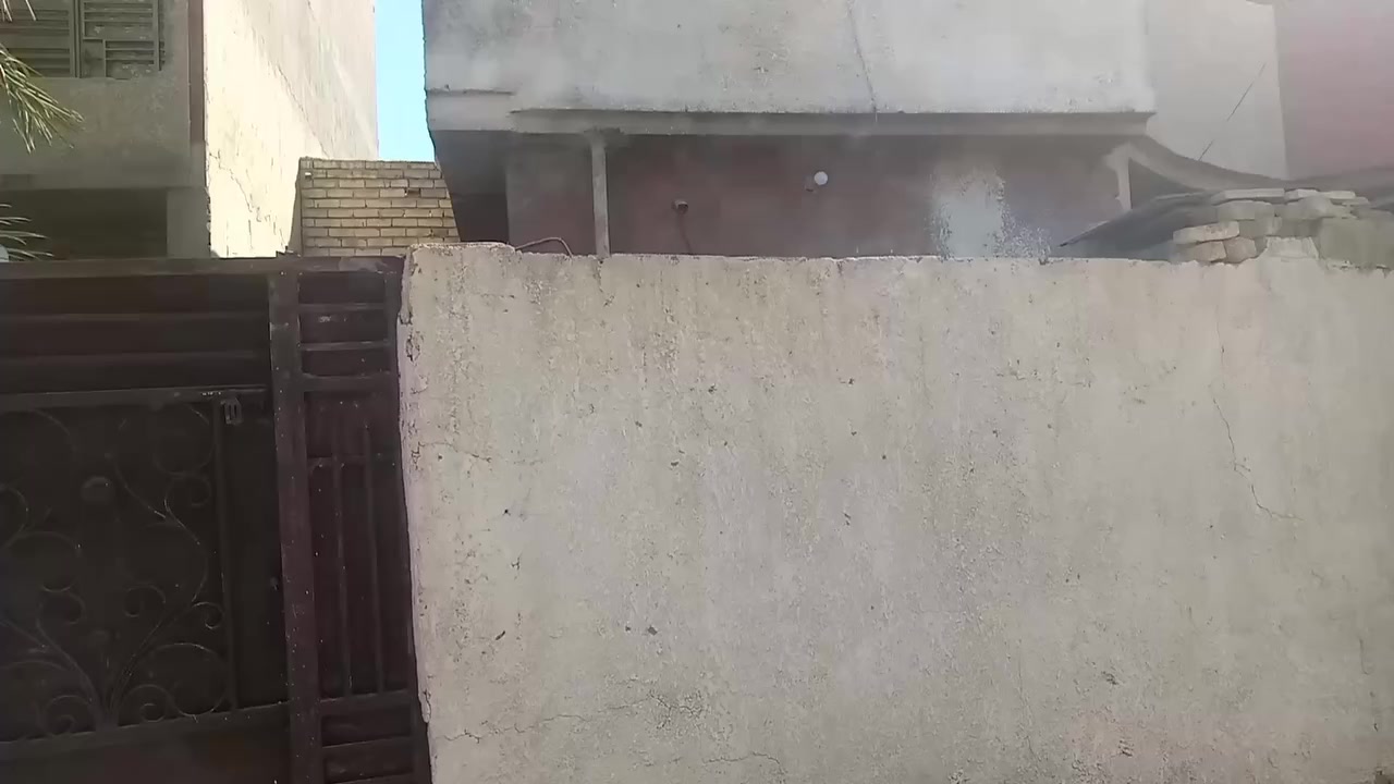 دار للبيع ***********
