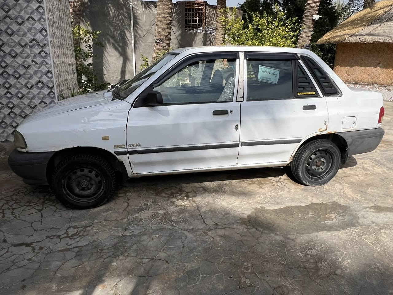 سلام عليكم سايبه مديل 2011 البيع كير ومحرك جدد السياره بسمي رقم بابل نكليزي  مصفره غرامات مداور ثاني يوم السعر30 وبيه مجال المكان غماس التصال عل رقم ***********متواجد واتساب
