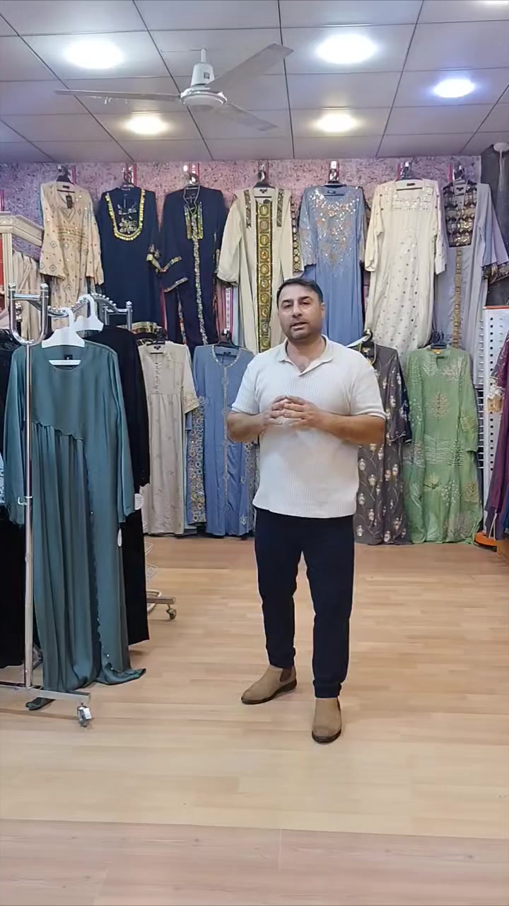 جوانترين موديلات  هاتوه بشنكاى دوبه ى

 ناو نيشان كه لار جادى اندازياران نيزك ترافكلايت بنجا مال.*********** 

اجمل واروع الموديلات الجديدة في ازياء دبي للألبسة النسائية 
كلار شارع اندزياران قرب ترفكلايت 
لدينا توصيل لجميع المحافظات ***********
