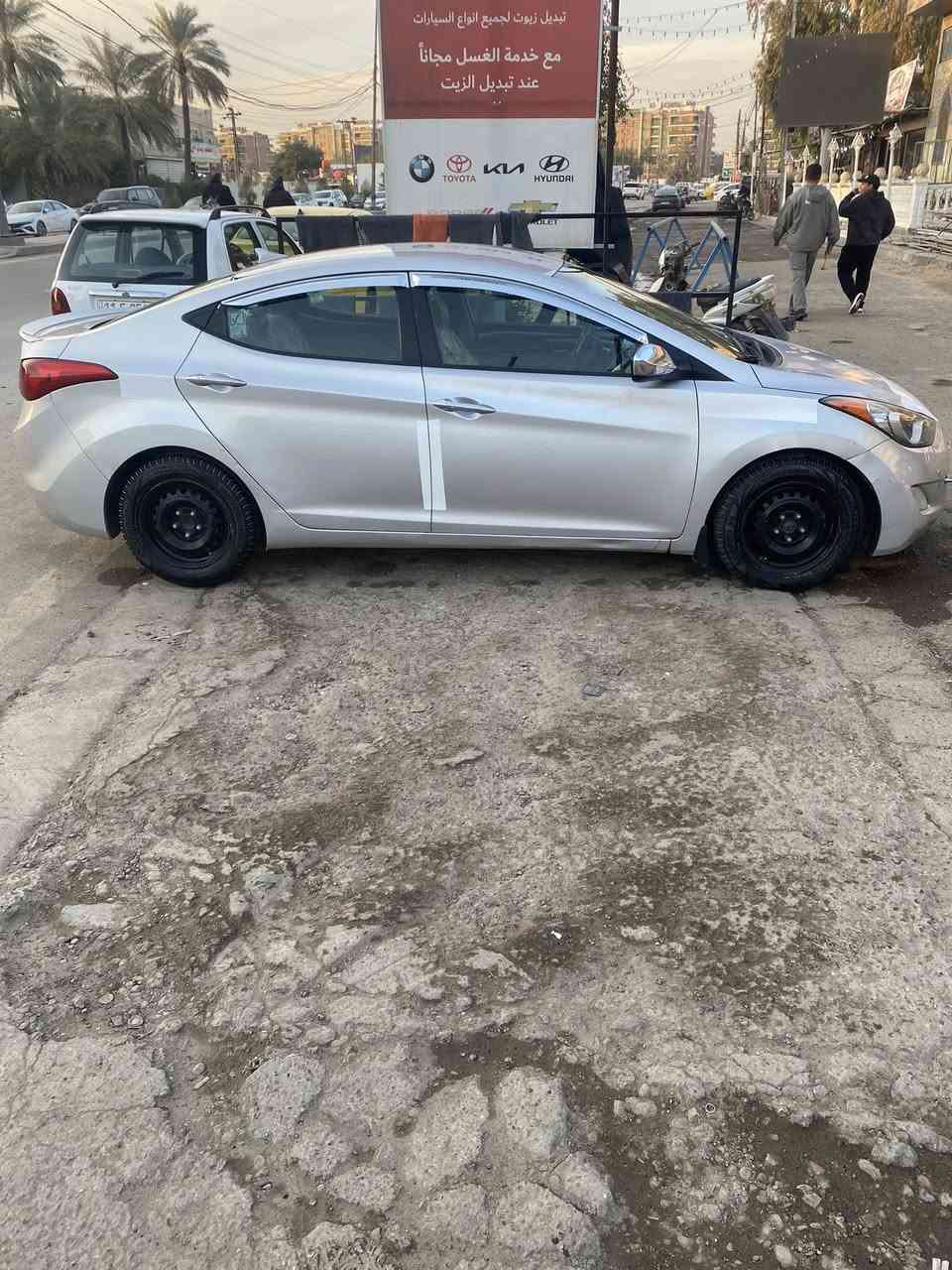 سلام عليكم للبيع النترامديل2013وارد امريكي بيها صبغ صفحه او بنيد جارد او مصبوغ مكينه كيرمكفولات شواصي لغود مكفولات رقم بغداد تحويل مباشر مكان السياره بغداد الكاضميه
اي ستفسار ***********
السعر 95او بيها مجال
