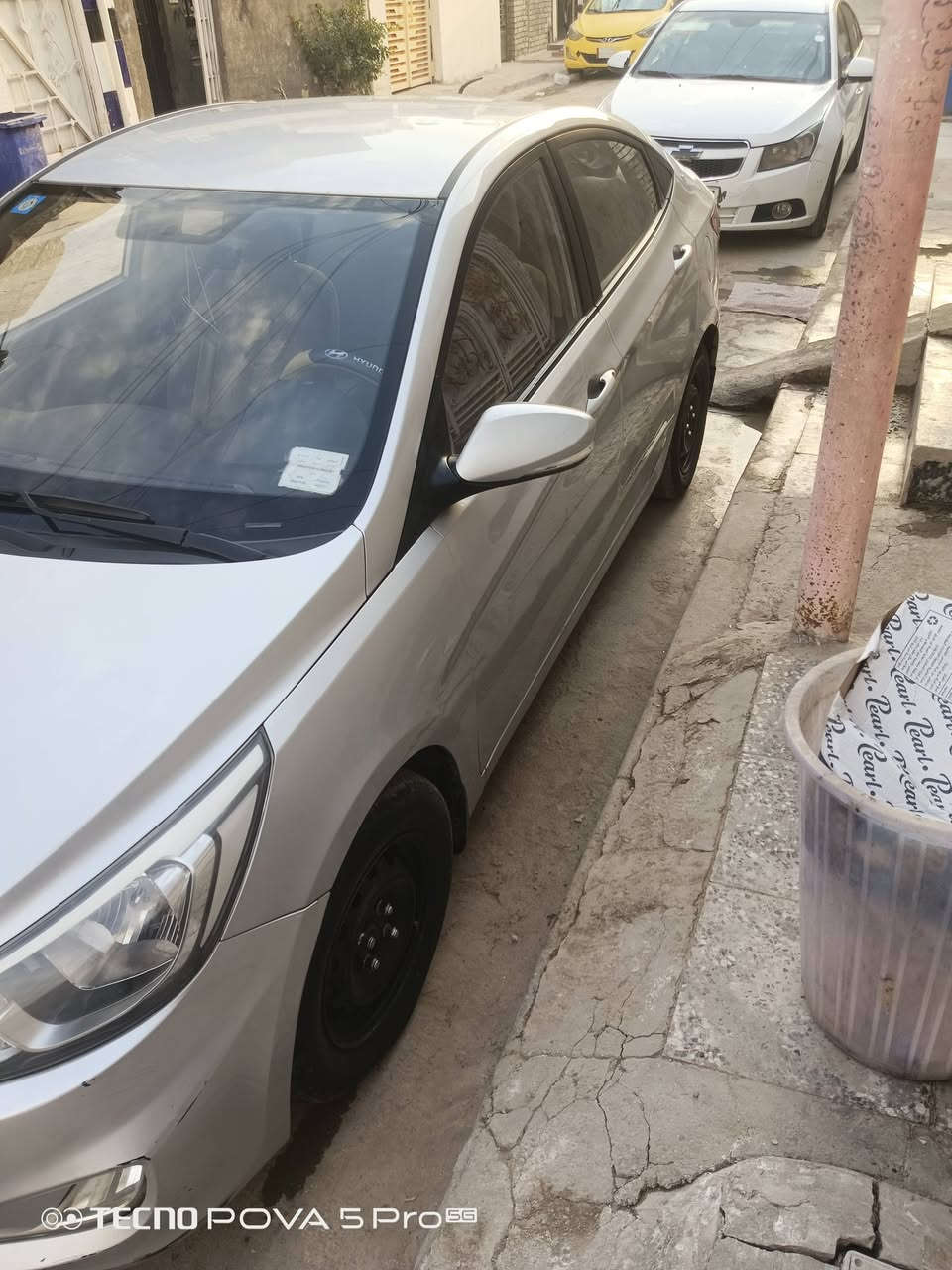 السلام عليكم اكسنت 1400 مكفوله كفاله عامه ولا قطره صبغ ولا تبديل موديل 2016 رقم بغداد 
***********
