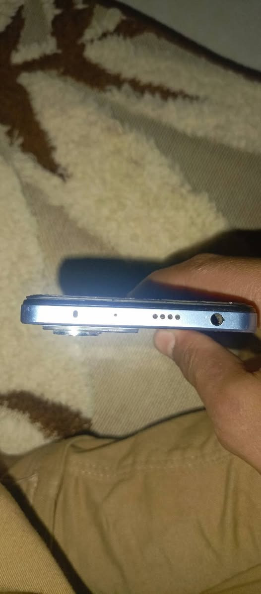 عندي POCO X5PRO 5G
كلشي بلادي جهاز بيت 
ديل سيم
شاشه بلادي
بطاريه بلادي
256كيكه
صوت ستريو مانع للغبار
جهاز كامره مال ايفون
قوي جدآ جدآ بل العاب
ابحث عليه جهاز بلادي بلادي كلشي بلادي لعيد وكرر
متواجد خاص


**إذا كنت صاحب هذا الإعلان وتريد حذفه لأي سبب، رجاءا أرسل رسالة إلى الدعم الفني**
