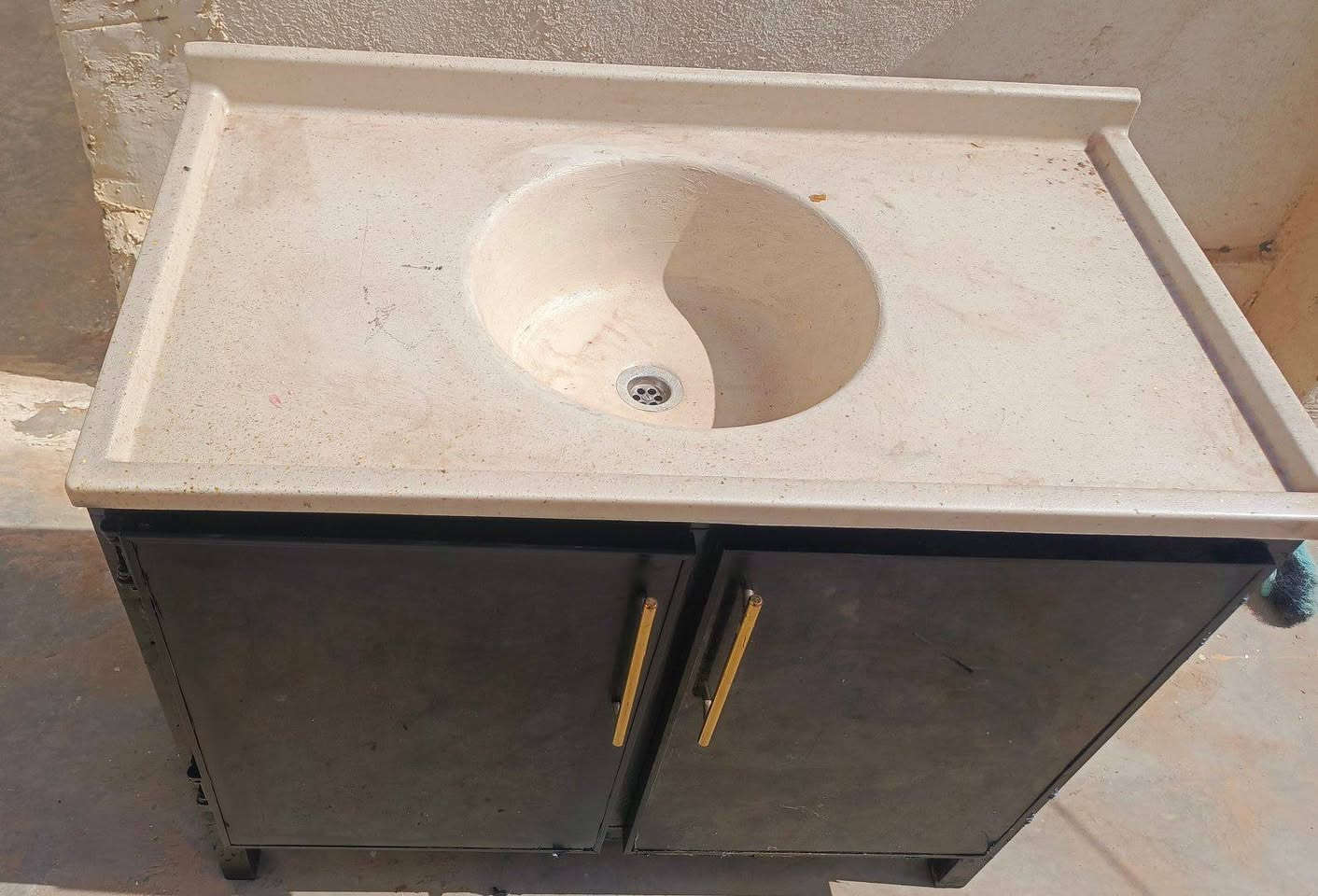 السلام عليكم مبرده نوع الونه سرعتين ماطور نحاس نظيفه جدآ معا سنك مرمر قياس متر نظيف الي يفيده يراسلنا على واتس اب صفحه تحياتي للجميع عندنا توصيل داخل الرمادي


**إذا كنت صاحب هذا الإعلان وتريد حذفه لأي سبب، رجاءا أرسل رسالة إلى الدعم الفني**