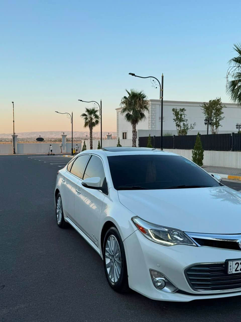 Toyota Avalon 2013 xaleje 2 3asa shasha gawra sayaraka hamw shte new ba nawe xomana 5-6 je gchkay ta7dele haea kamak sbuxe fredaea tundw tola hamw gyane bashart *********** أربيل, العراق
