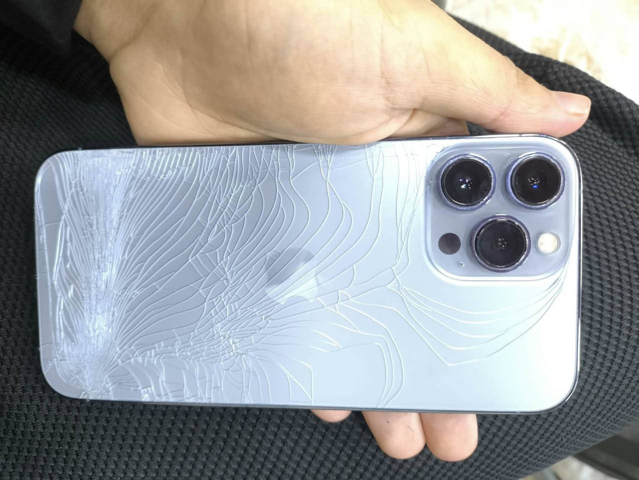 سلام عليكم 13 برو ماكس كفاله عامه ماعده الضهر مكسور بطاريه 80 كلشي مامبدل بي ذاكره 512 وبوكو x6 برو 5G ذاكره 512 فقط هذا الضربه ب شاشه خفيفه  ثنينهن 120 فريم ببجي مراوس ب 15 برو ماكس عندك تفضل خاص مكاني سكندريه رقمي ***********
