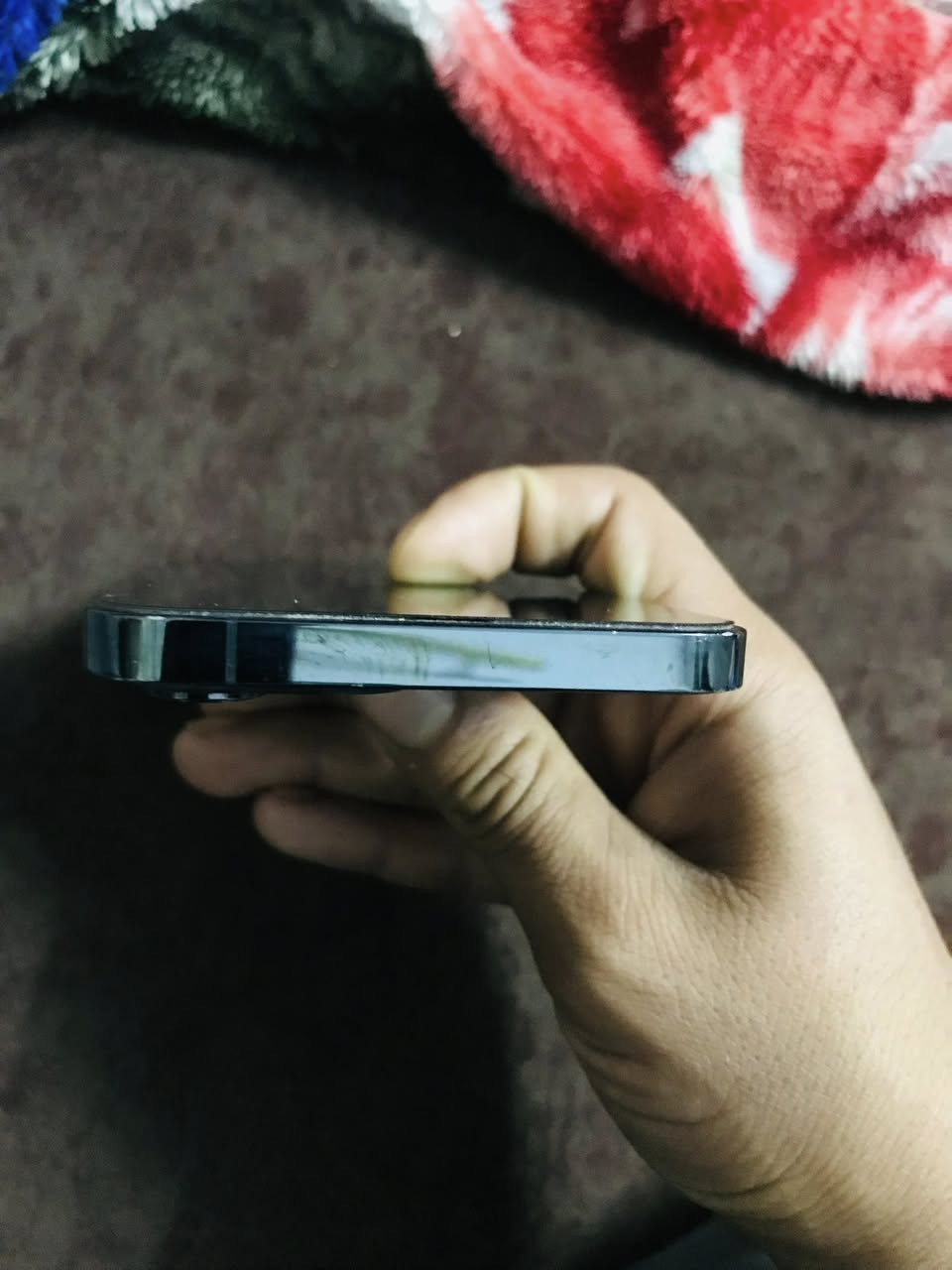 السلام عليكم اخوان متاح آيفون ١٢بروماكس
الجهاز شرط كلشي ماممبدل بي 
ذاكره ١٢٨
بطاريه ٧٤ اصليه شرط قطره بلشحن.    
فيس إيدي شغال 
بوبجي ٩٠ فريم 
بس اكو اشوي تغويش بل كأمره الخلفيه 
الجهاز قبل العيد اخذتو ٤٢٠ ماجان بي شي فجه صارن هيج الكامرات 
السعر ٤٠٠ وبي مجال حك جيتك


**إذا كنت صاحب هذا الإعلان وتريد حذفه لأي سبب، رجاءا أرسل رسالة إلى الدعم الفني**