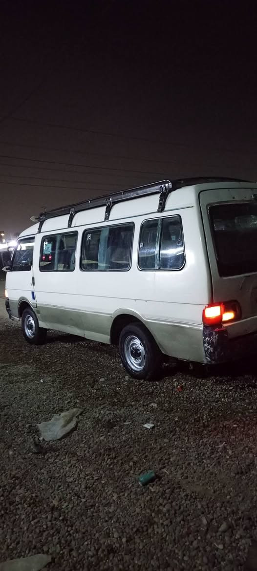 سلام عليكم كيه اسيا للبيع موديل 95تحويل ثاني يوم مكينه كير اكسن شواصي كفاله عامه رقم  بغداد تخم تاير صدر جديد مابيها اي نقص ابد السعر 50وبيها مجال ***********رقم الهاتف
