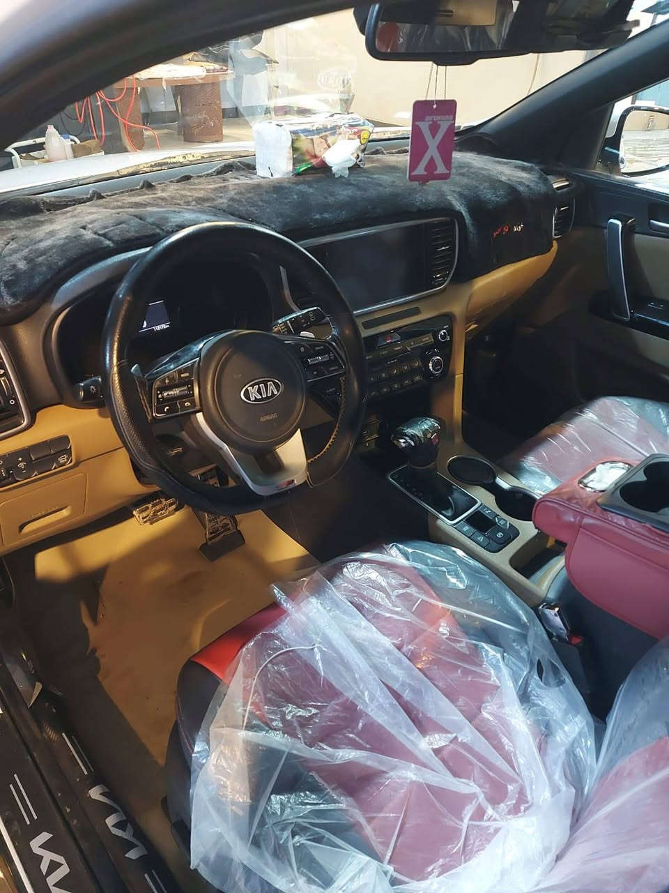سبورتج ٢١ جيتي لاين مكفوله كفاله عامه بدون صبغ بدون بارد ماشيه ١١٦ كيلو بأسمي وتحويل ثاني يوم السعر ٢١٥ وبيها مجال مكاني بغداد ***********
