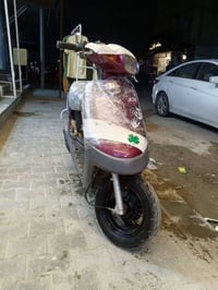 بطة تك • مكفولة • محرك ناعم