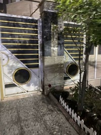 باب حديد • باب صغير • نضيفات