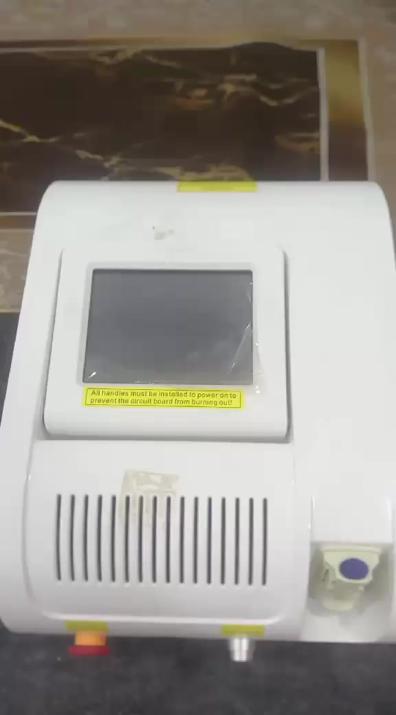 متوفر جهازين ليزر منضدي واحد شغال والثاني جديد اول ماشغلته احتركت الشاشه يرادله بس شاشه شغلته بدون جهاز حمايه ويا هاند جديد بعد مامستخدم
ويا ثلاثه عدسات
ازاله شعر
تقشير كاربوني
ازاله حب الشباب
العنوان بغداد التاجيات
ماخذيهم. ٩٠٠   نريدهن  ٤٥٠ ثنينهم


**إذا كنت صاحب هذا الإعلان وتريد حذفه لأي سبب، رجاءا أرسل رسالة إلى الدعم الفني**