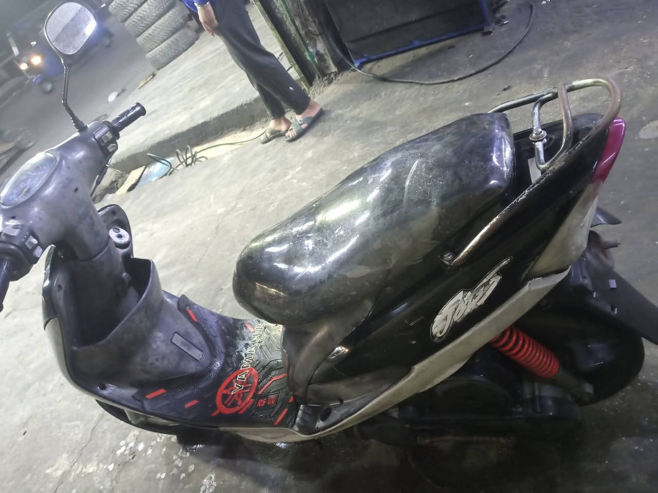 سلام عليكم ماكس منغولي بلادي مكينه بلادي مامفتوحه ابد عله وضع رمبةكهربائيات كلهة  شغاله نكرة سلف مكينه ناعمه متنسمع مال جناي مكاني بلديات سعرب600رقم***********
