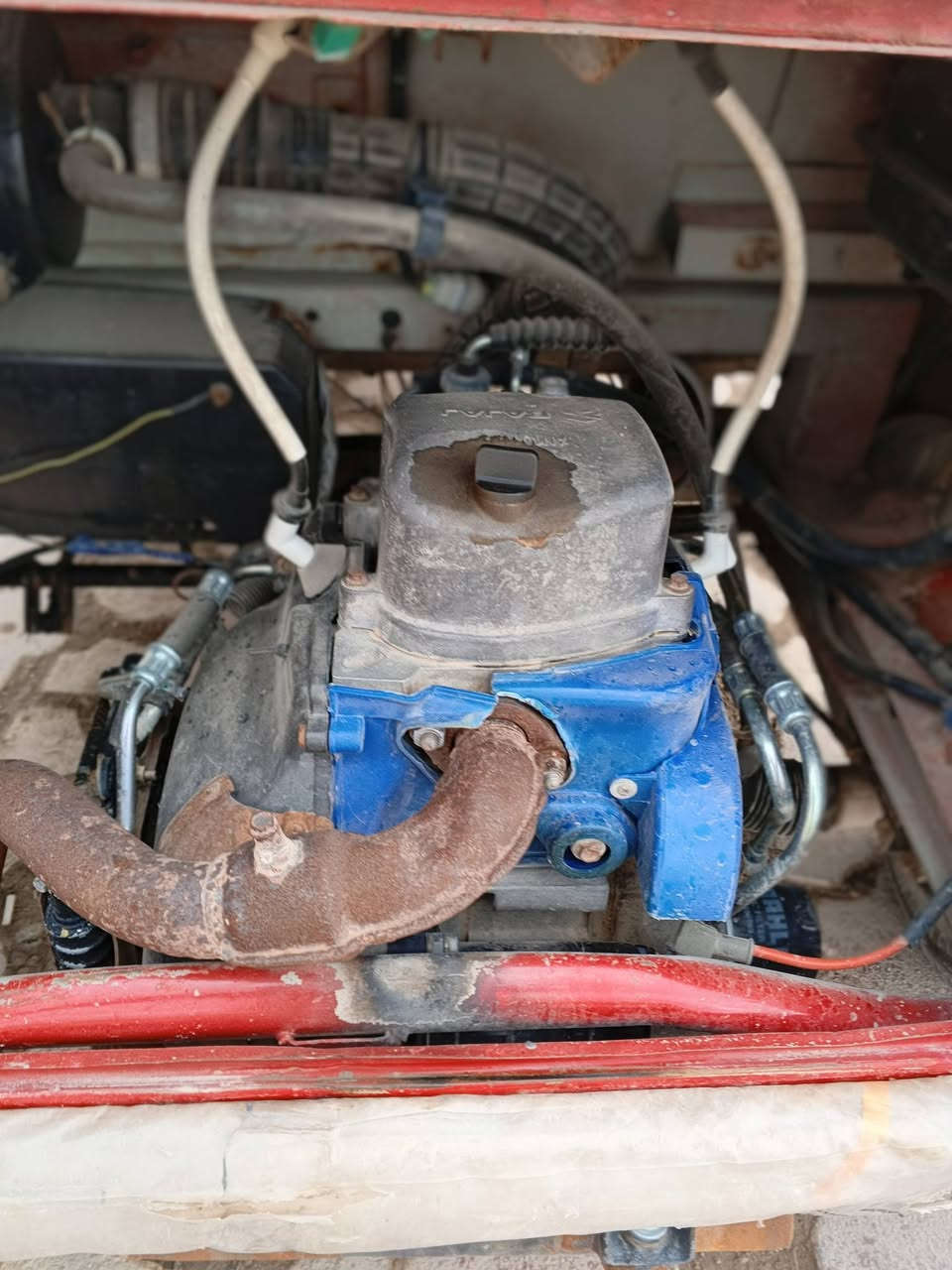 السلام عليكم تكتك 18للبيع السعر 5مليون وبيه مجال العنوان بغداد الشعب رقم الهاتف ***********
