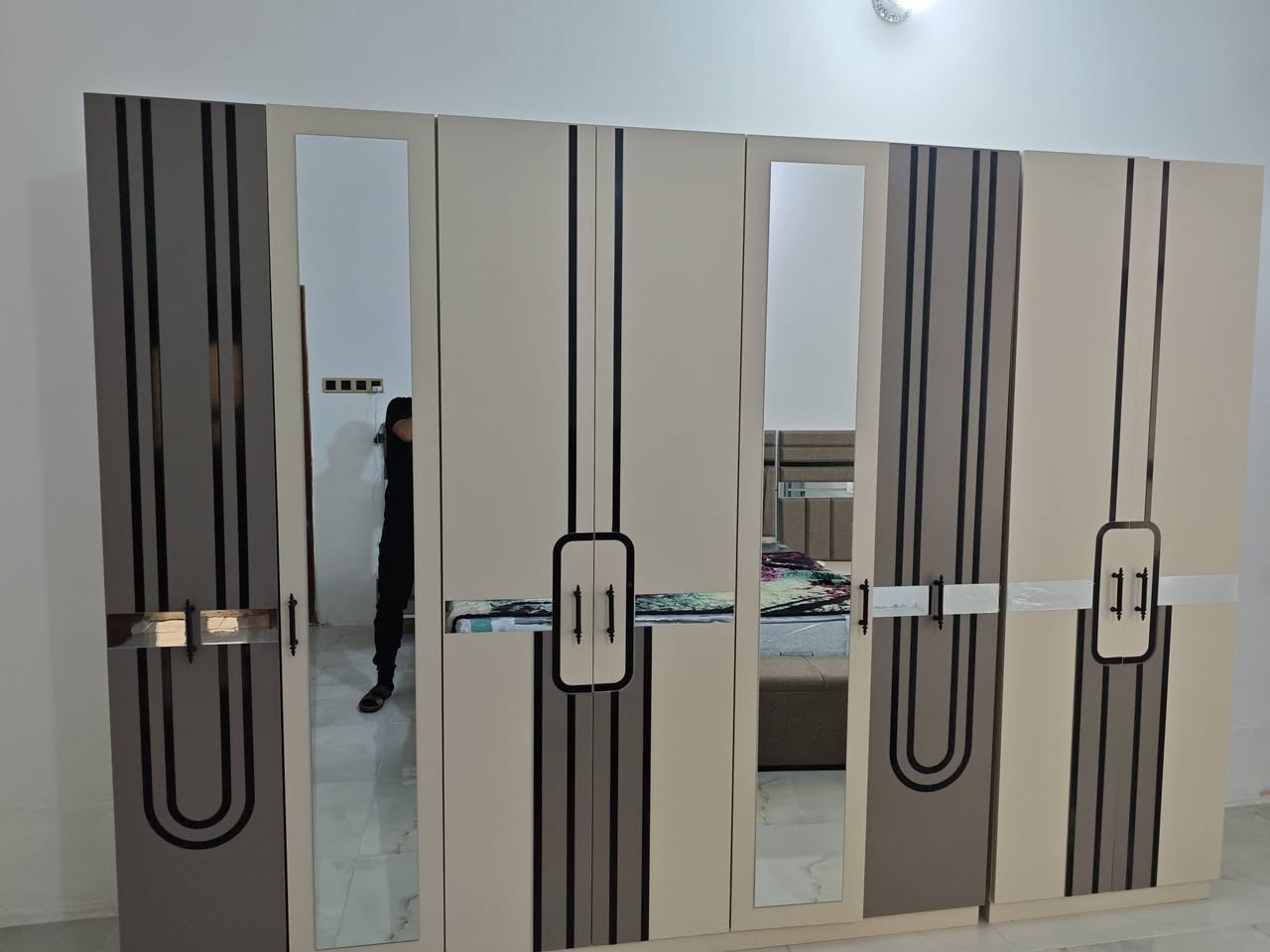 غرفة نوم تركيه للبيع ما مستخدمه خلاص السعر مليون و200 وبيه مجال


**إذا كنت صاحب هذا الإعلان وتريد حذفه لأي سبب، رجاءا أرسل رسالة إلى الدعم الفني**