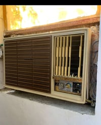 نضيف • قابل للتفاوض • الكترونيات