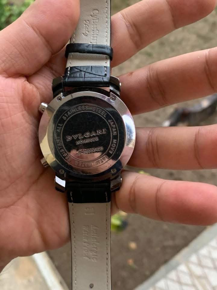 بلغري اوتوماتيك + سناتر 
قطعة تحفه فنية 

‎35 الف على اول تم


**إذا كنت صاحب هذا الإعلان وتريد حذفه لأي سبب، رجاءا أرسل رسالة إلى الدعم الفني**