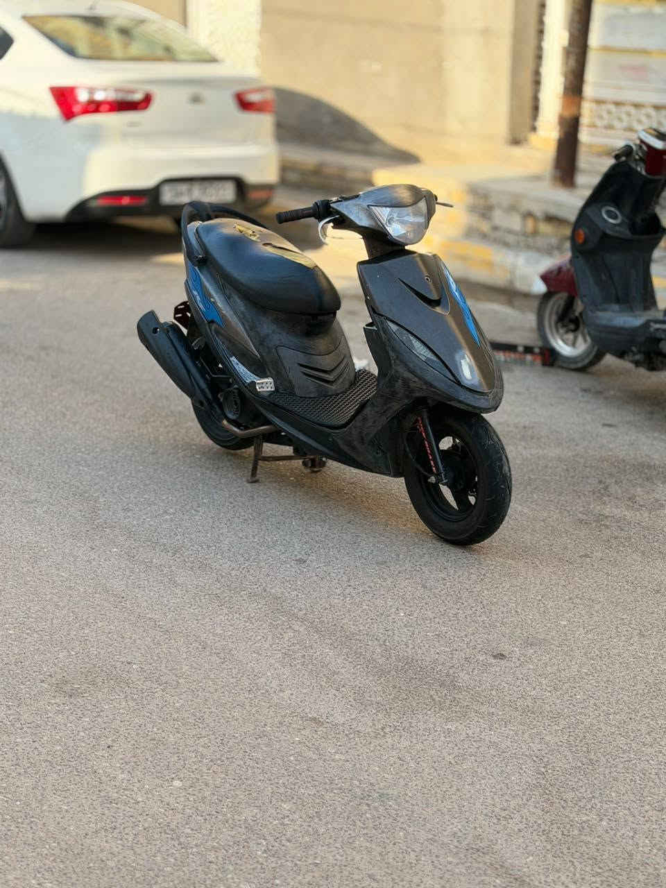 السلام عليكم
ماكس عدله للبيع ختم وي المكينه اول فتحه الهه ولفات فقط  بوشة 50 بلاد مكينه فول تجي وتشوف شغاله سلف هندر كهربائيات كلهه شغالة لايت سكنات اشاير هورن نارية عداد بكلايت دبلات بلادد تايرات جلاتين جدد ربع نكرة سلف بكل وقت مكينه قوية ما ناقصهه شي الدراجة ملاح ختم واحد وي المكينه بيهه صالنصهFMجديدة جيس الدراجة احلى من الصور تجي وتشوف بعينك السعر 600 وبيهه مجال المكان ناصرية مركز للتواصل خاص او***********
