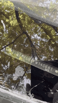 بيها تنقيص دهن

والكير بيه تأخيره ٢-٣ اذا تمشي بطيء يرادله برمجه

مواصفات

بصمه كامره حساس شاشه كار بلي فتحة كشن كهربائي جنطه كهربائي 

الحادث جاملغ وبنيد

تبريد ثلج حدادية مبدل اصلي دبلات دسكات مشط ستيرن بولبرنات  باتري وفيت بم وبلكات 

السعر ١٣٥ ورقة

***********
