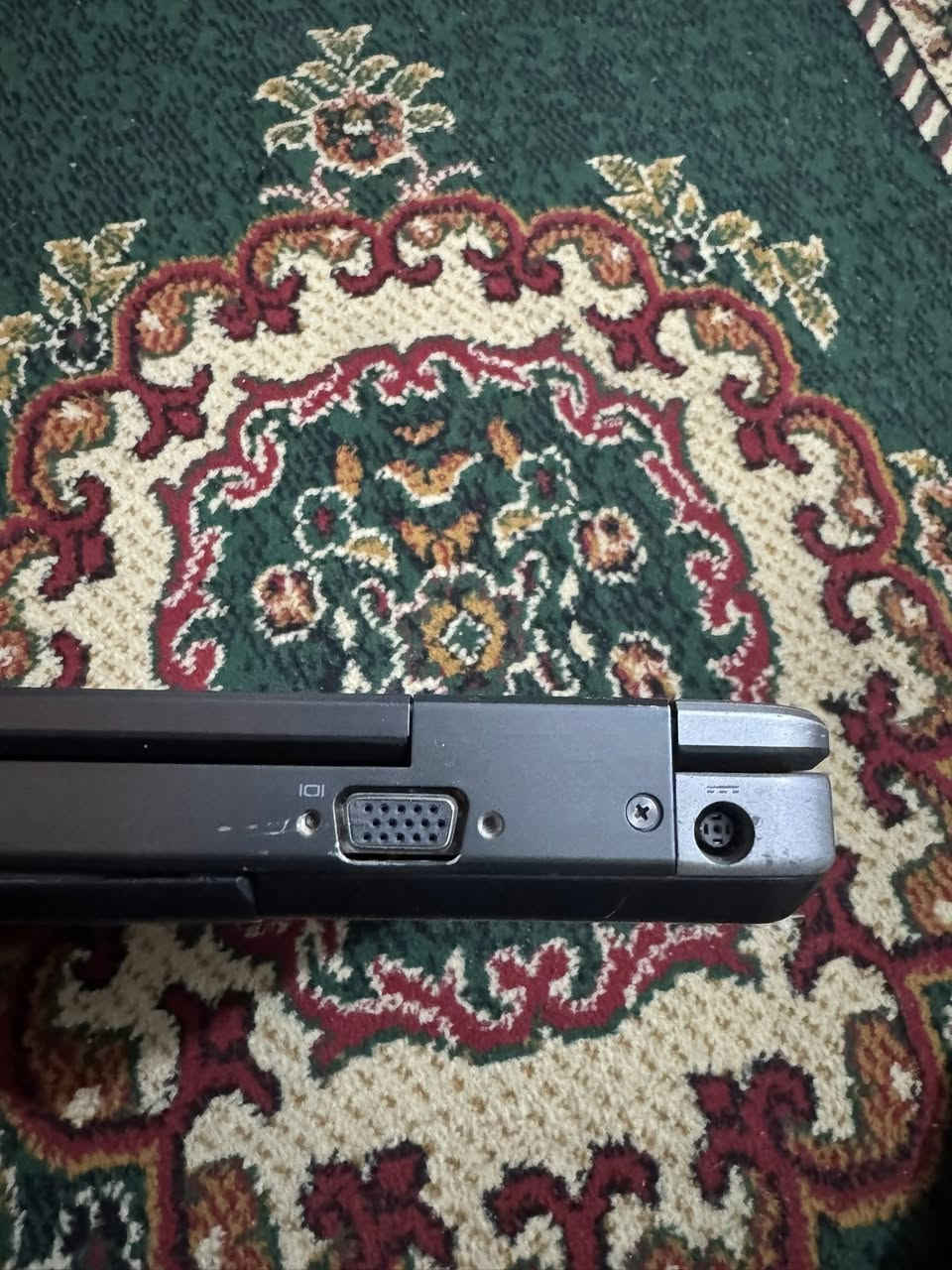 لابتوب دل ويندز 10 كور اي 7 الجيل الرابع هارد 235 ورام 8 وكرت الشاشه 4 كيكه باقي التفاصيل خاص السعر 200 وبي مجال عنواني واسط عزيزيه توصيل موجود


**إذا كنت صاحب هذا الإعلان وتريد حذفه لأي سبب، رجاءا أرسل رسالة إلى الدعم الفني**